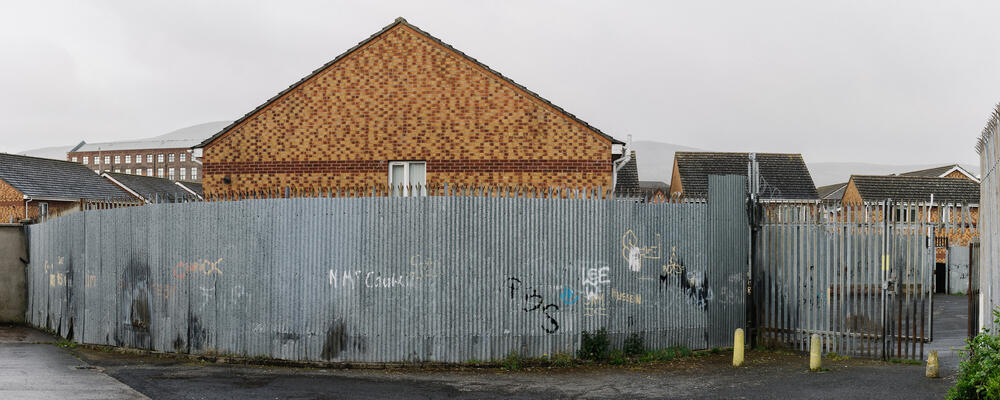 Image 5 of 11 from “Defensive Architecture” by Ricardo Nunes