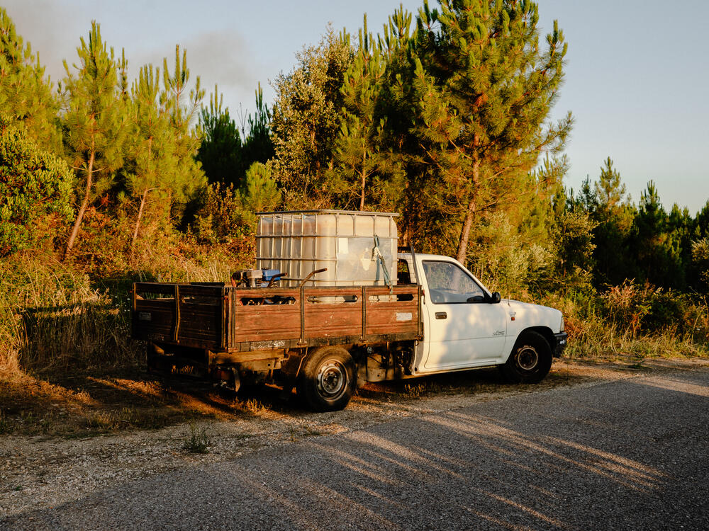 Image from page “Manmade” (Photo: Ricardo Alves Ferreira Nunes)