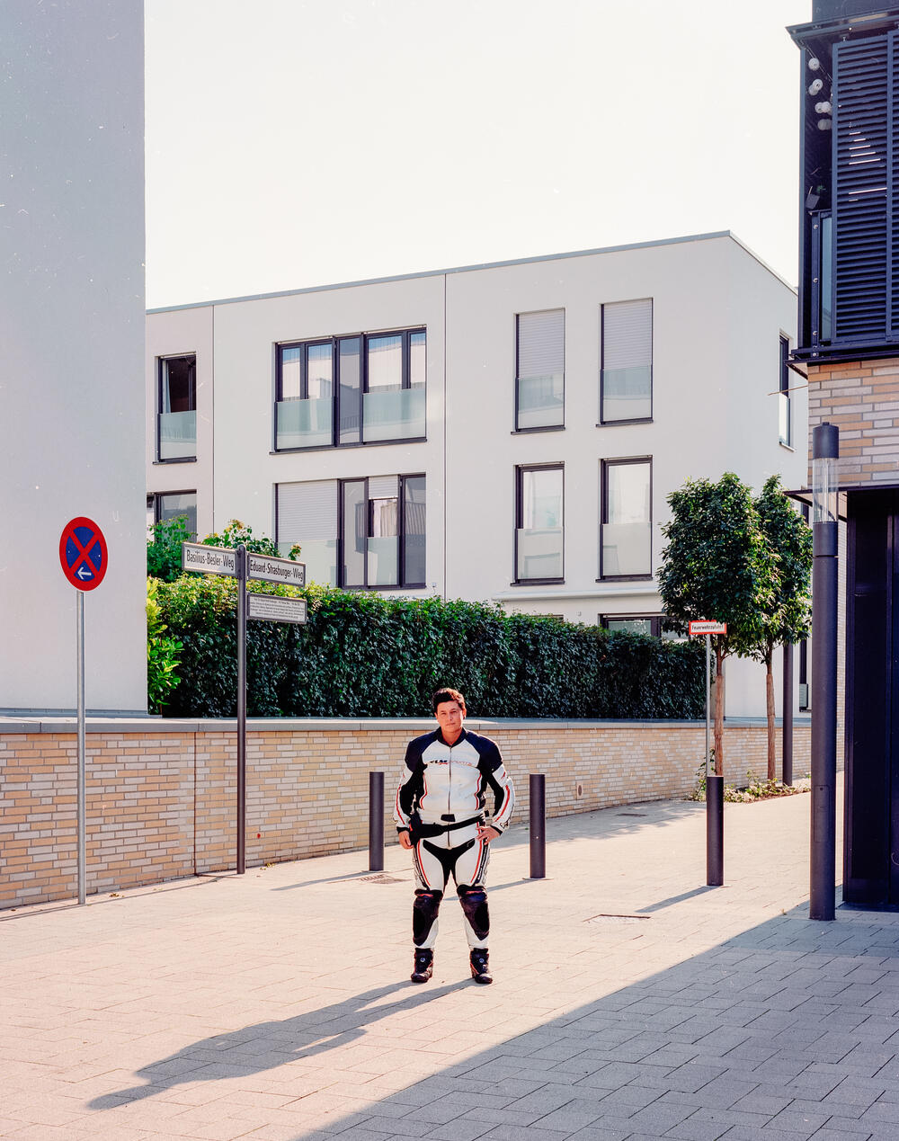 Image 2 of 6 from “Untitled - Case Study” by Ricardo Nunes